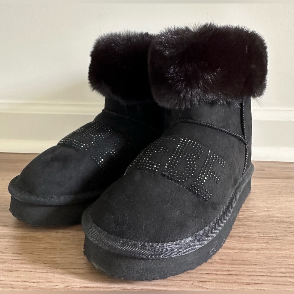 Bebe Black Faux Fur Winter Boots Women’s Size 6